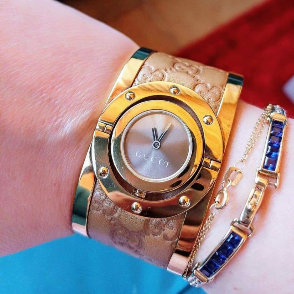Authentic Gucci Twirl watch